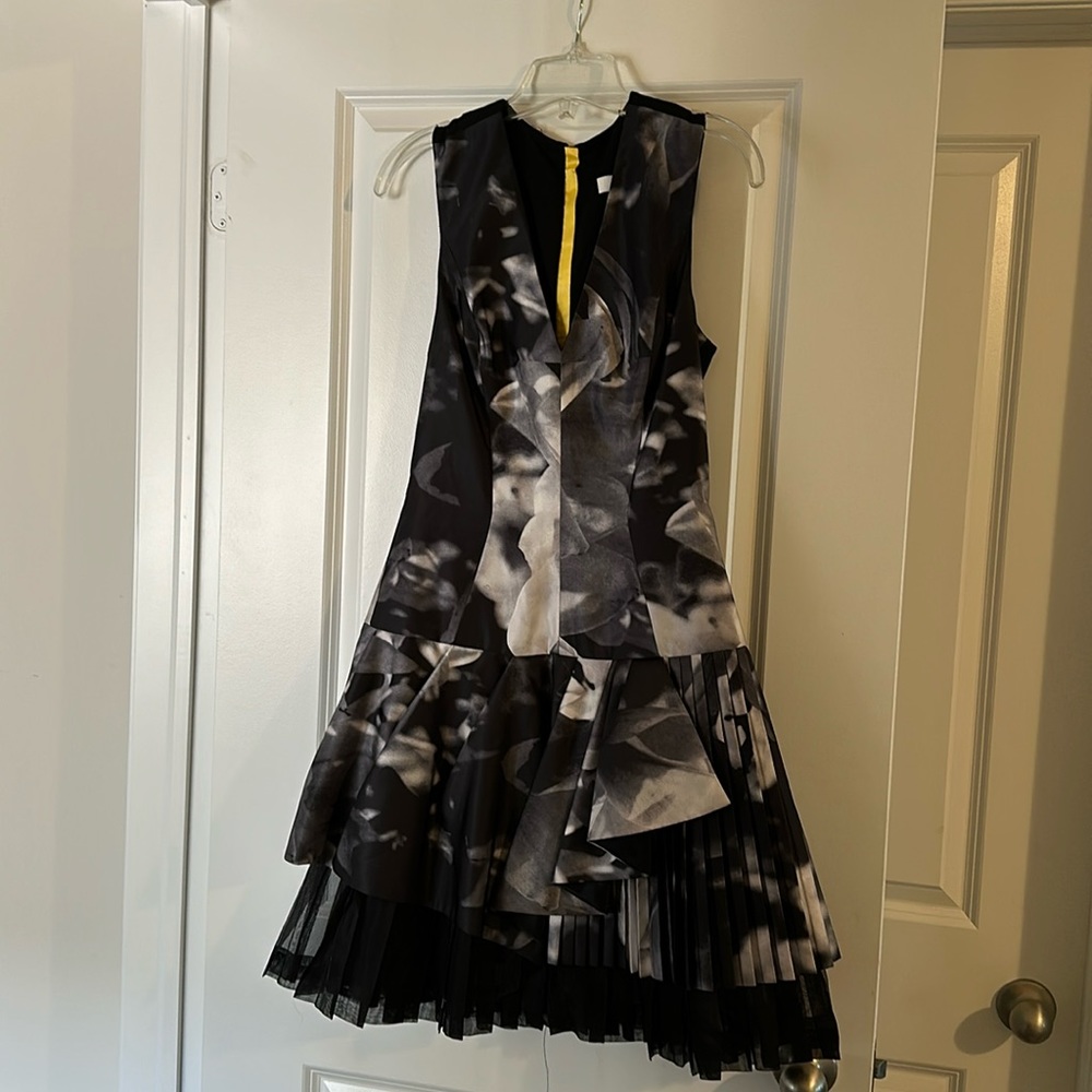 Andy theanh dress
